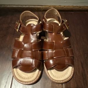 New without box size 13 boys Elephantito sandals